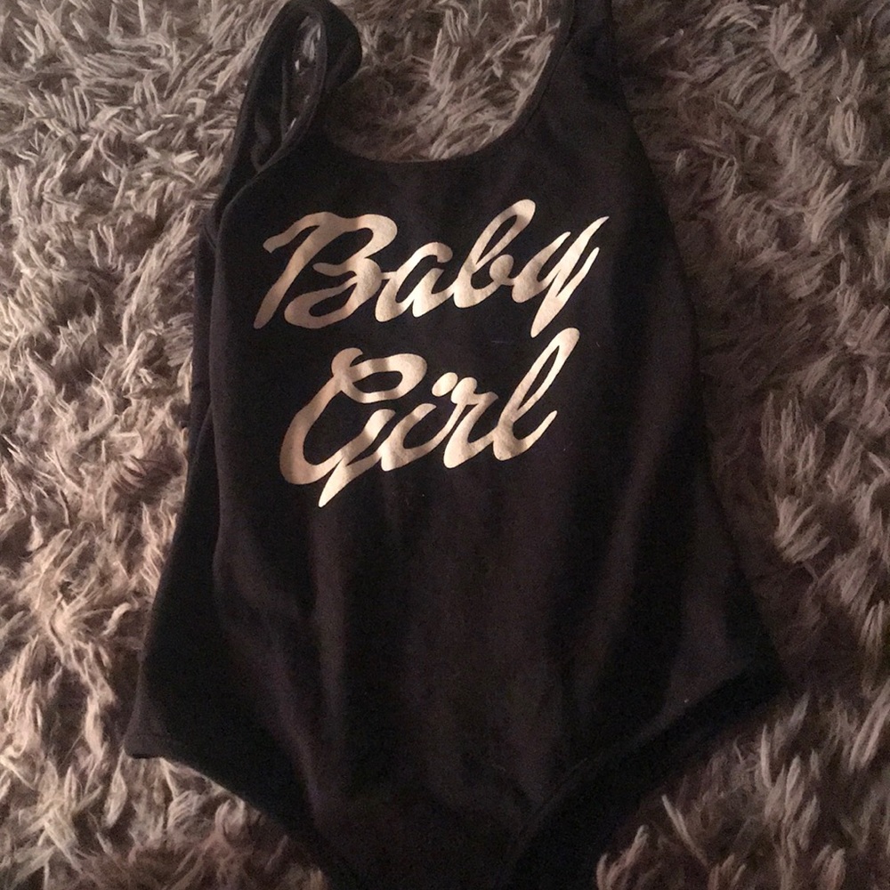 “Baby girl” body suit